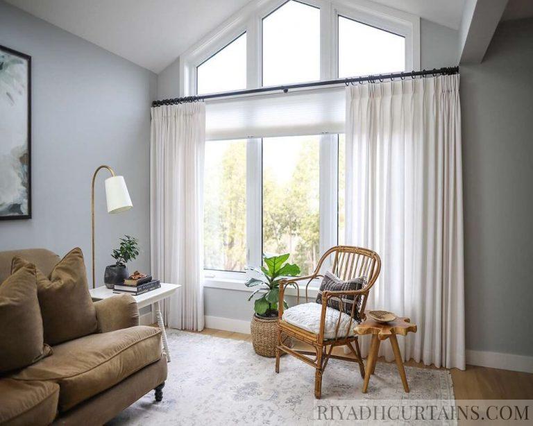 Read more about the article Unveiling the Latest Curtain Trends: Elevate Your Home Decor